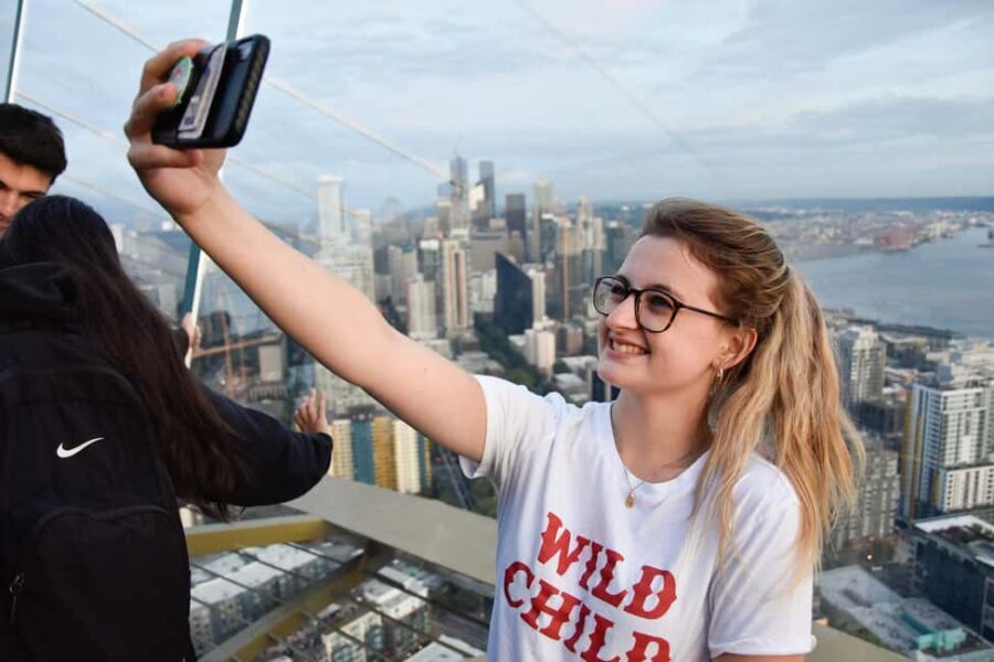 Vancouver: Seattle Day Trip with Guided City Tour - Transportation and Timing