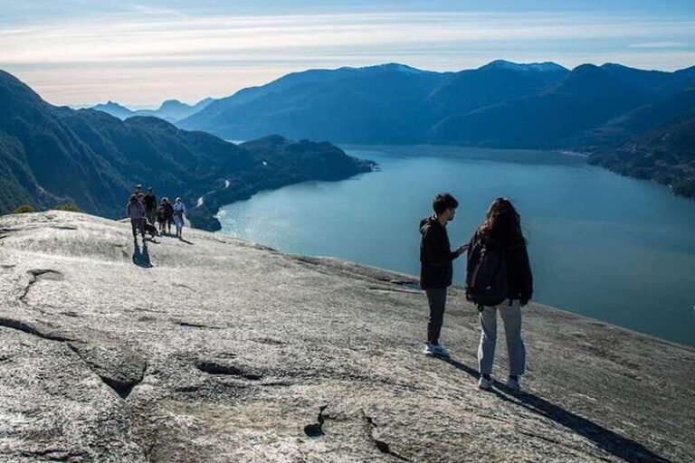 Vancouver: Stawamus Chief Hike and Local Brewery Tasting - Why This Tour Works and Who It’s Best For