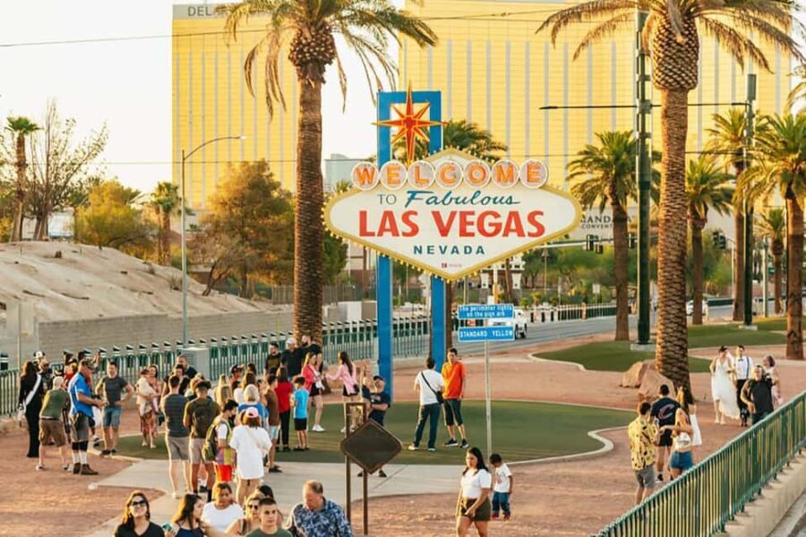 Vegas Explorer: Hop-On Hop-Off Adventure at Your Own Pace - The Itinerary in Detail