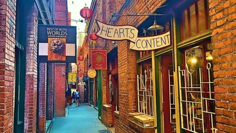 Victoria: Private City Highlights Express Tour - Real Insights from Travelers