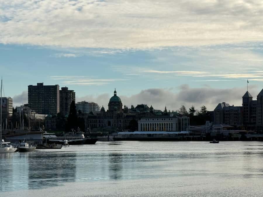 Victoria: Vistas and Views Food Tour with 3-Course Meal - The Itinerary: A Taste of Victoria’s Best Views