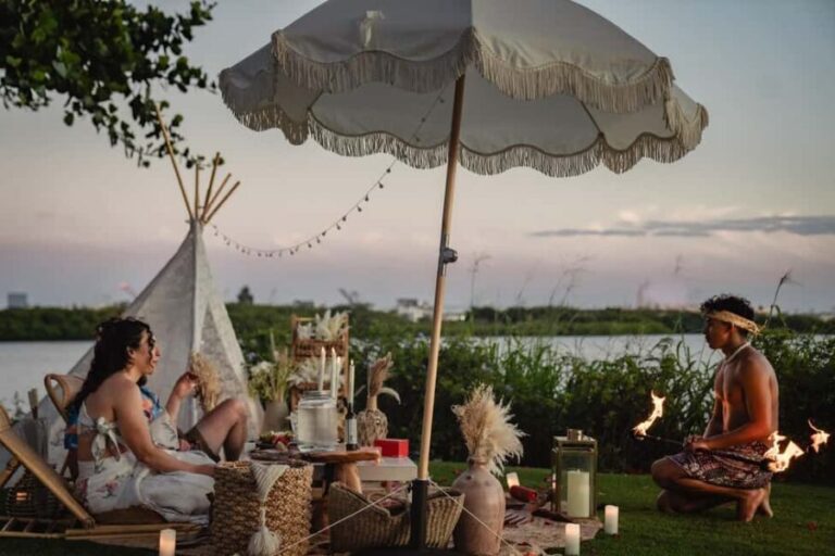 Waikiki : Beach Picnic with Professional Photography! - The Picnic Setup: Style Meets Taste