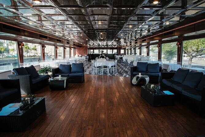 Waikiki Fireworks Cocktail Cruise - Authentic Traveler Feedback