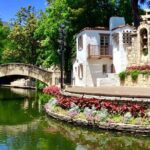 Walking Tour Along the San Antonio Riverwalk And Around Downtown - How the Tour Works: Details and Practicalities