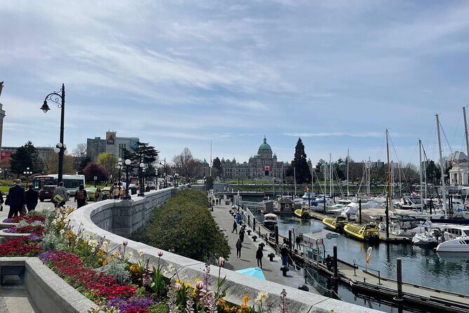 Walking Tours in Victoria Canada, food, drink, and history - What Real Travelers Say (based on reviews)