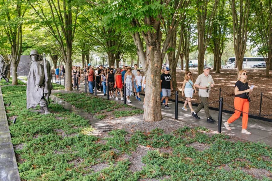 Washington DC Day Trip by Bus from New York City - The Pros and Cons