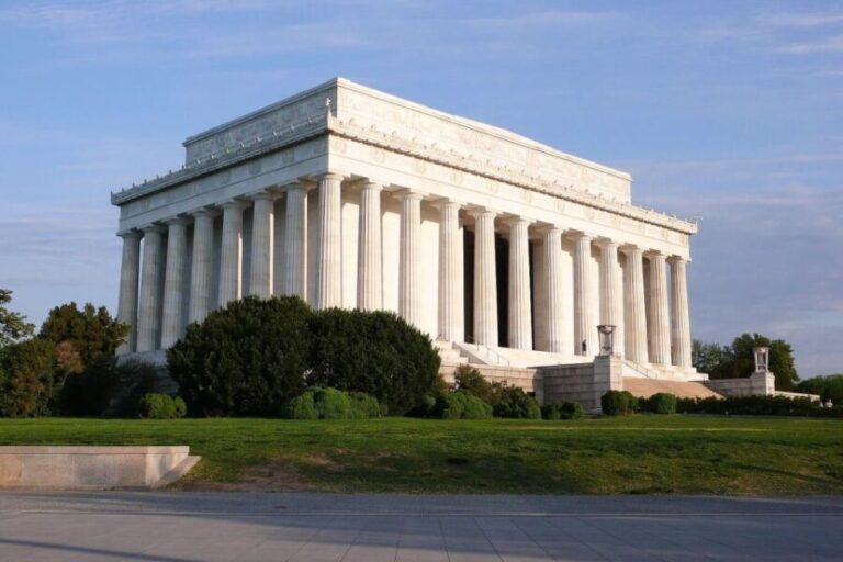 Washington, DC: Guided Small Group 4-Hour Day Tour - FAQ