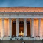 Washington, DC: Monuments Guided Tour with Transportation - The Experience on the Bus