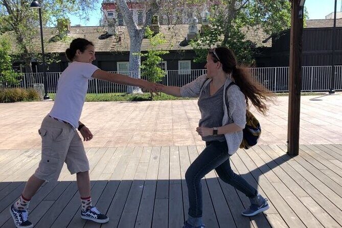 Waterbury City Scavenger Hunt Excursion by Zombie Scavengers - Who Will Love This Experience?