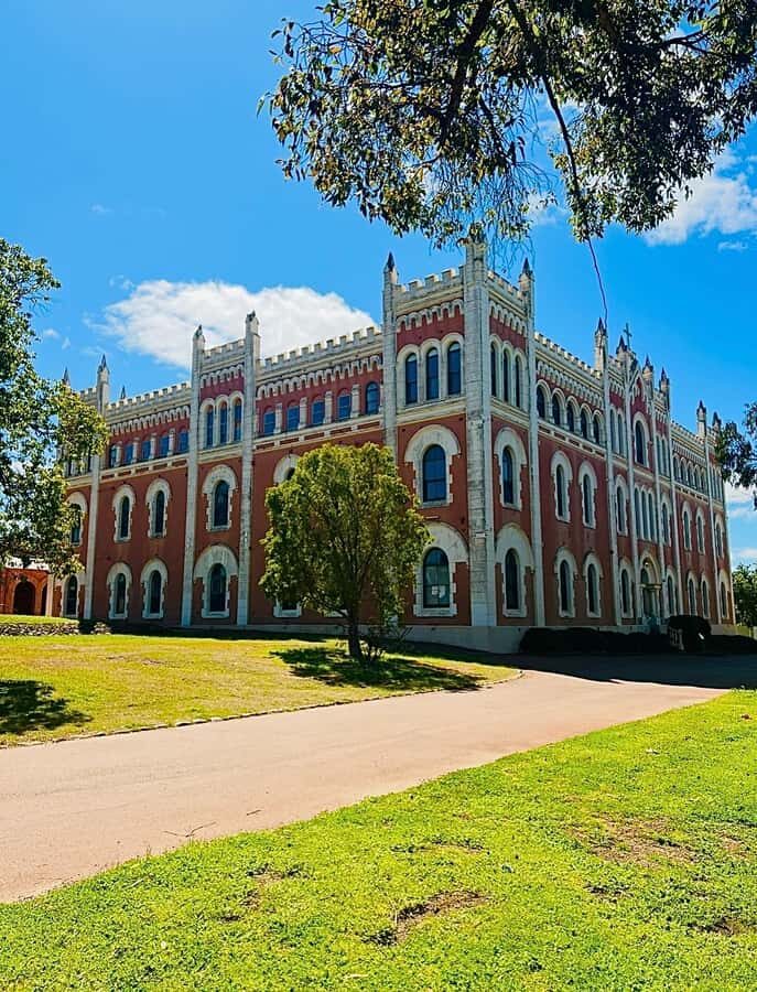 Wheatbelt & Historic New Norcia, Perth Day Tour with Lunch - Transportation & Practical Details