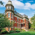 Wicker Park Walking Tour History Trivia and Local Flavors - In-Depth Look at the Wicker Park Walking Tour