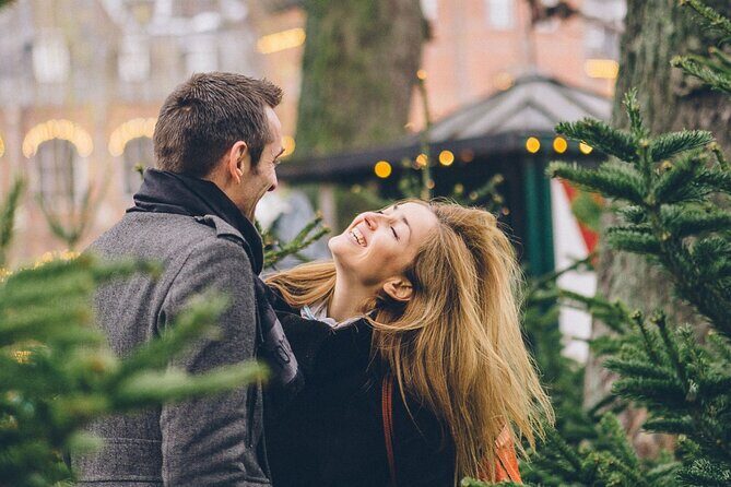 Williamsburgs Winter Wonderland: A Historic Holiday Stroll - Practical Details and What It Means for You