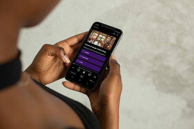 Winnipeg's Outdoor Secret Agent Audio Experience - Who Should Consider This Tour?