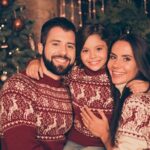 Winter Wonders of Vegas: A Festive Stroll - What the Reviews Say (and What They Don’t)