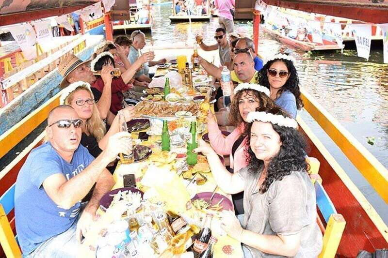 Xochimilco floating gardens, Coyoacan and UNAM murals - Whats the Experience Like?