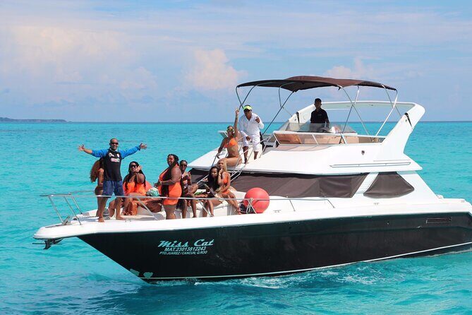 Yacht 48ft Rental in Cancun for up to 15 people - What’s Included and Not Included