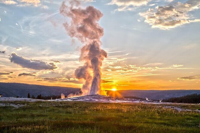 Yellowstone Lower Loop VIP Full-Day Private Tour with Lunch - The Detailed Itinerary