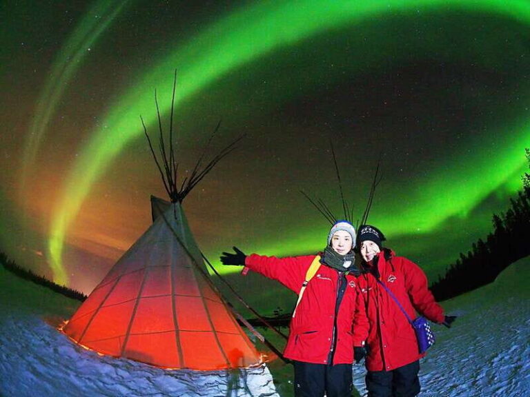 Yukon: Aurora Borealis Late Night Viewing Tour - What the Tour Entails