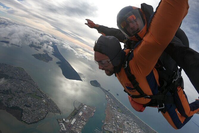 15,000ft Tandem Skydive in Tauranga - Bay of Plenty - The Experience Breakdown