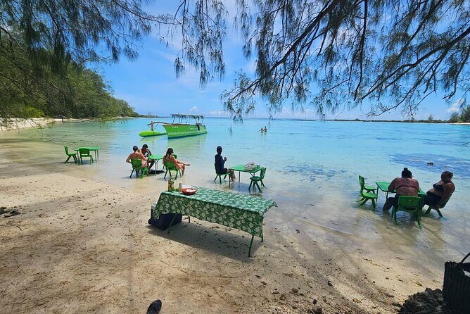Activity/Excursion Lagoon Tour to Moorea by Canoe 6 hours - The Value of This Experience
