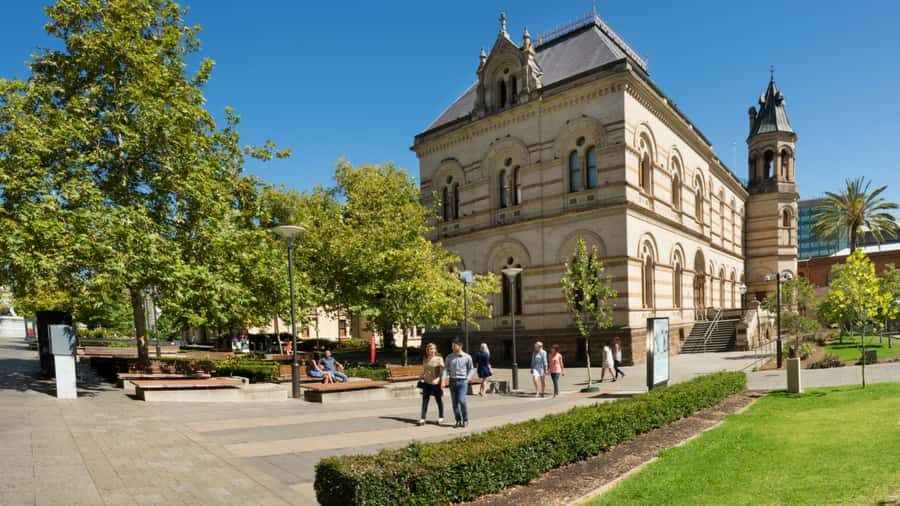 Adelaide City Highlights Tour - The Scenic Drive through North Adelaide and Cultural Spots