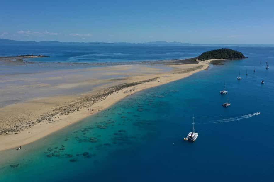 Airlie Beach: Whitsunday Islands Sailing, SUP & Snorkel Tour - The Real Deal: What Travelers Say
