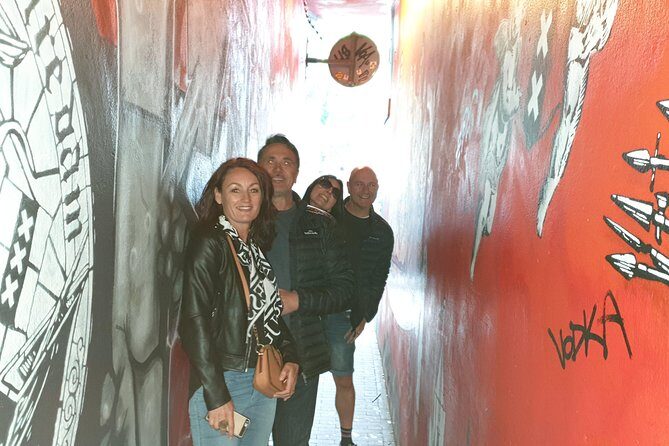 Private Amsterdam Red Light District and Coffee Shop Tour - Meeting Your Guide and Getting Started