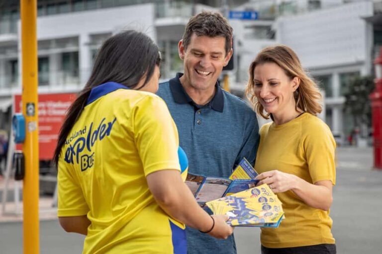 Auckland: Hop-On Hop-Off Explorer Bus Ticket - Who Should Consider This Tour?