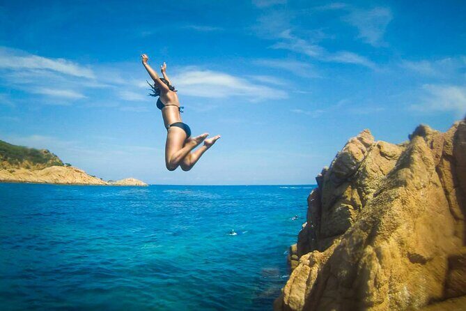 Barcelona: Costa Brava Easy Hike, Snorkel, Cliff-Jump & Meal - Small Group Size: Why Up to 8 Changes the Day