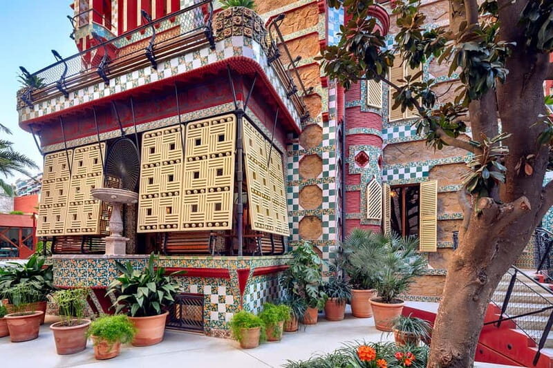 Barcelona: Gaudi's Casa Vicens Skip-the-Line Entrance Ticket - Meeting point and timing: don’t miss your slot