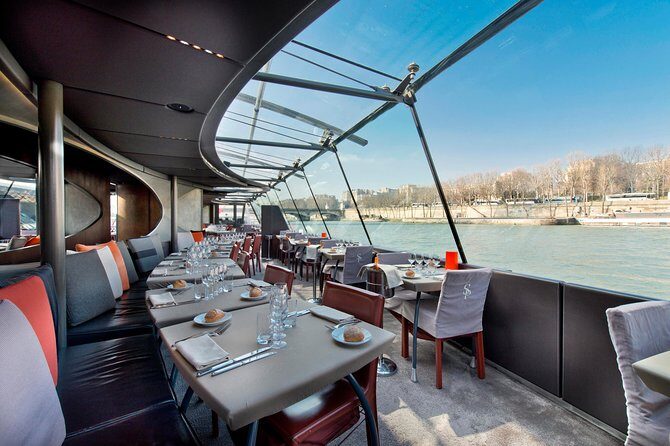 Bateaux Parisiens Seine River Gourmet Lunch & Sightseeing Cruise - The Practical Details That Matter