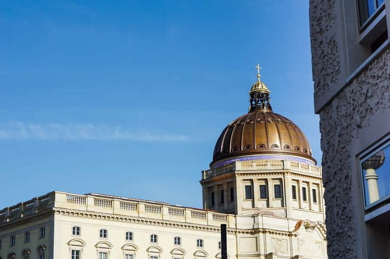 Berlin WelcomeCard: Discounts & Transport Berlin Zones (ABC) - What you get for your money: free rides and discounts that add up