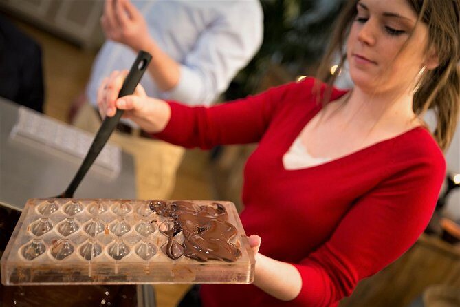 Brussels Chocolate Walking Tour and Workshop - What Makes the Guides Stand Out