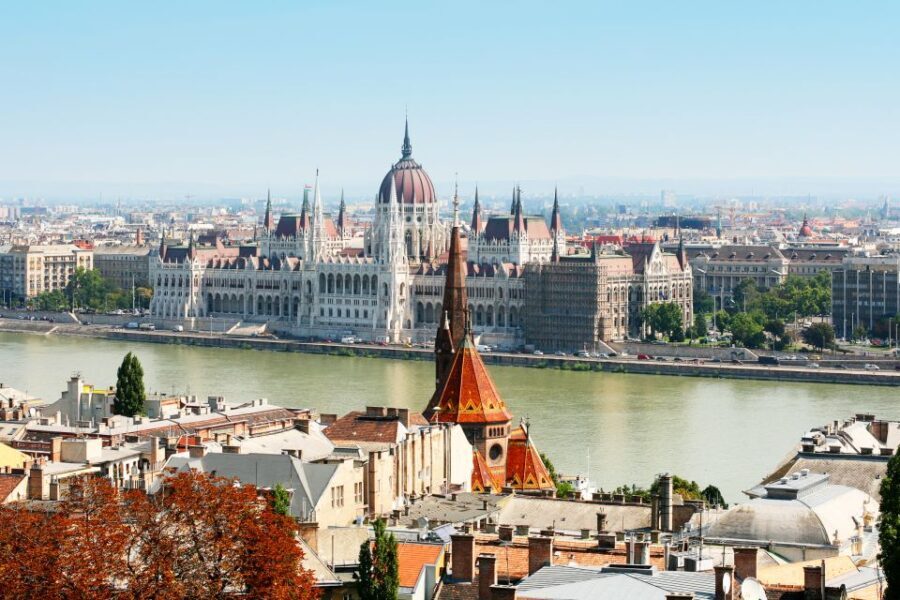 Budapest: Daytime Sightseeing Boat Cruise - Dock 7 and the Jane Haining Rakpart: Getting There Without Stress