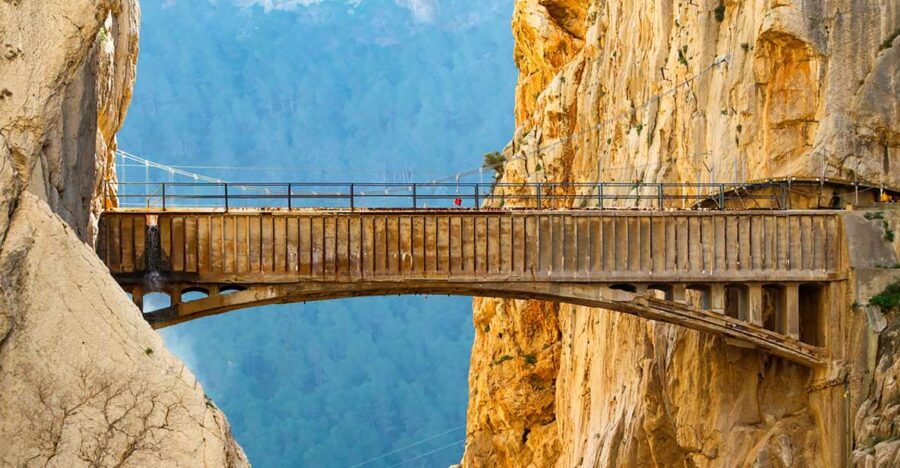 Caminito del Rey: Entry Ticket - North Entrance Start: Tunnel Walk, Helmet, and the Safety Brief