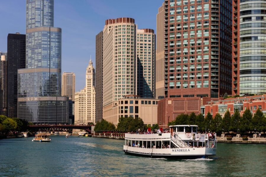 Chicago: 45-Minute Family-Friendly Architecture River Cruise - Where You Meet and How Boarding Stays Straightforward