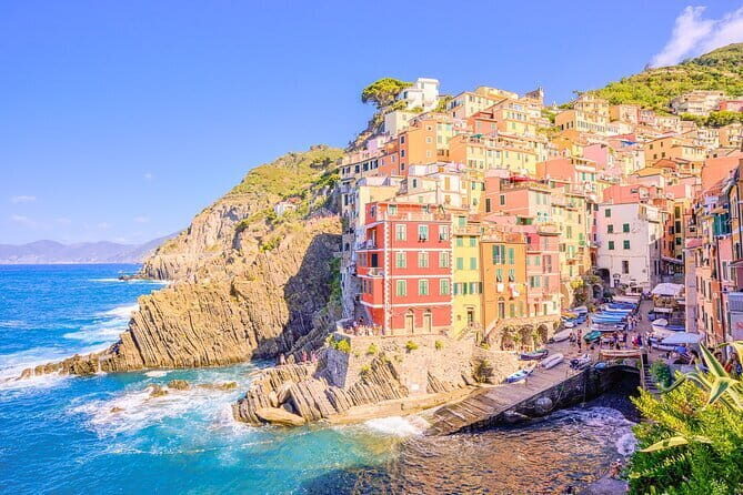 Cinque Terre and Pisa Full Day Tour from Florence - The Train Between Villages