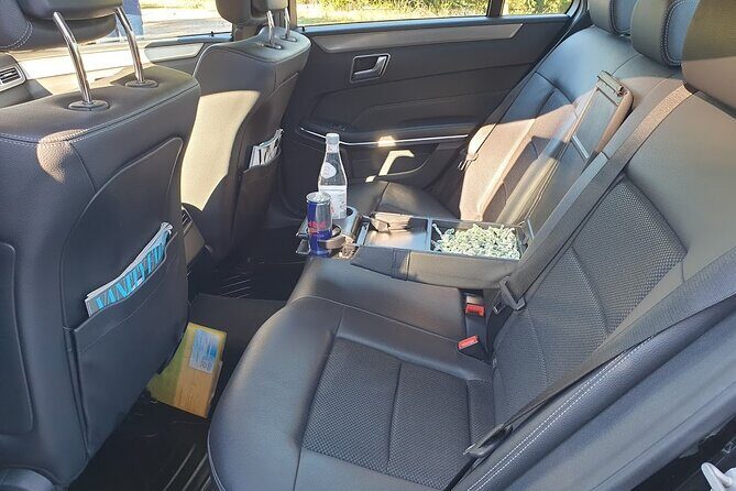 Civitavecchia Private Transfer: Civitavecchia Port to Rome - The meet-and-greet setup at Civitavecchia port