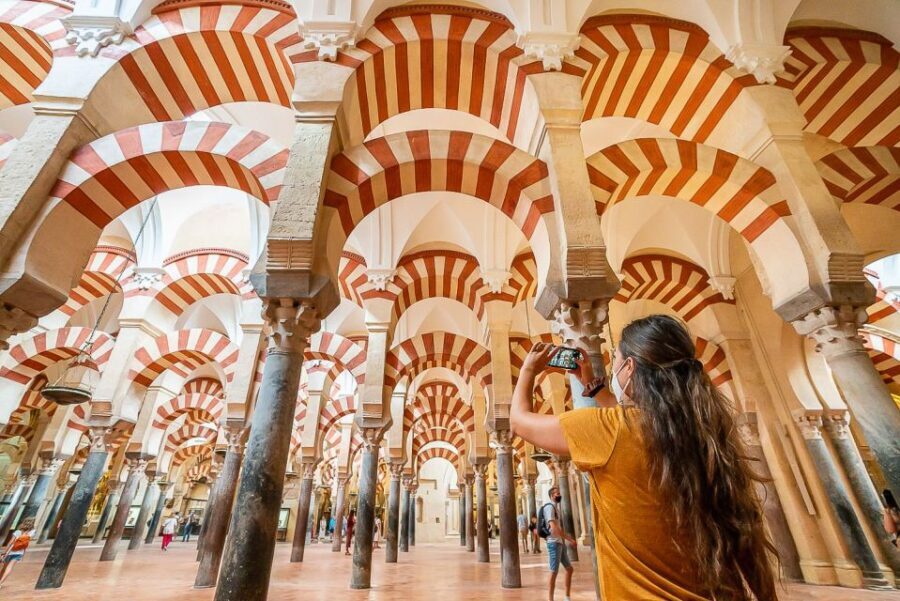 Córdoba: Skip-the-Ticket-Line Mosque-Cathedral Guided Tour - Price and logistics: does $31 feel worth it?