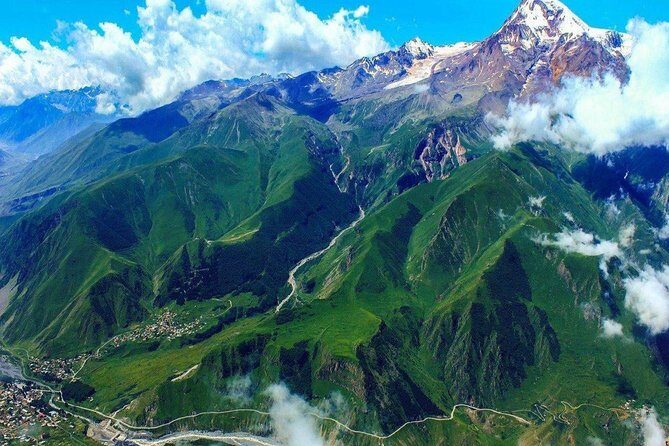 Day Trip to Gudauri and Kazbegi Including 4WD - Important Practical Considerations