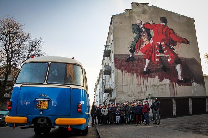 Discover the Dark Side of Warsaw in Praga District by Retro Bus - Meeting point: where to go without stress