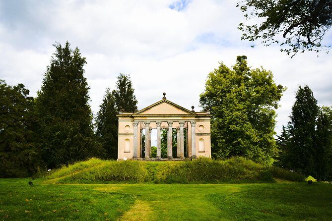 Downton Abbey & Highclere Castle Tour from London, with Oxford - Bampton Village: Walking Through Television History