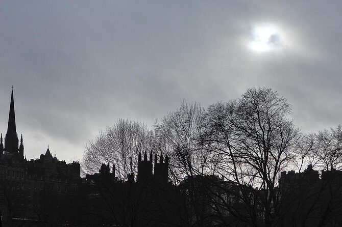Edinburgh - Dark History - Who Should Book This Tour