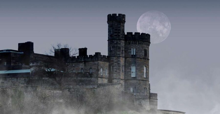 Edinburgh: The Dark Side Walking Tour - Price and Walking Time: What $35 Buys You in Real Terms