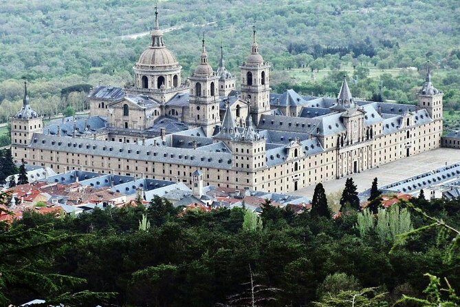 Escorial Monastery and the Valley of the Fallen Tour from Madrid - The Journey Between Sites