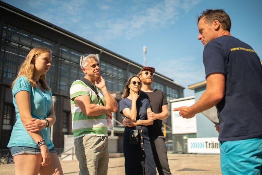 Explore Berlin: See All The Iconic Sights & Some Hidden Gems - The Pace and Group Size: Walkable, But Not a Slow Stroll