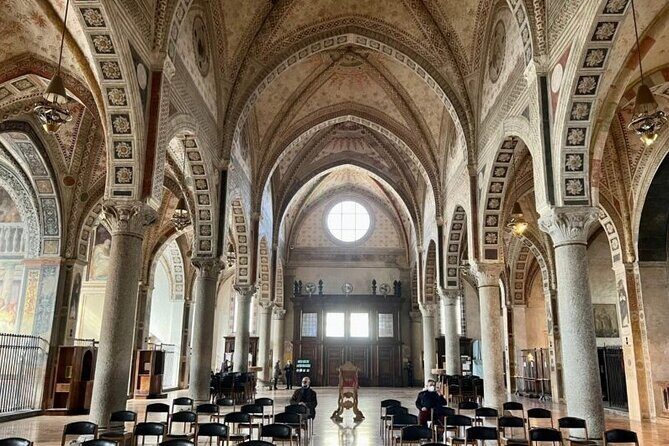 Express Tour of the Last Supper in Milan I Small Group of Max 6 - Getting to Santa Maria delle Grazie without stress