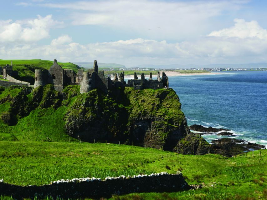 From Dublin: Giant's Causeway & Belfast Titanic with Ticket - The Bus Ride from Dublin: When the Guide Makes the Day