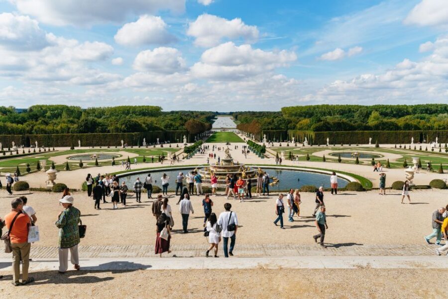 From Paris: Versailles Palace & Gardens with Transportation - Transportation from central Paris: comfortable ride, clear handoff