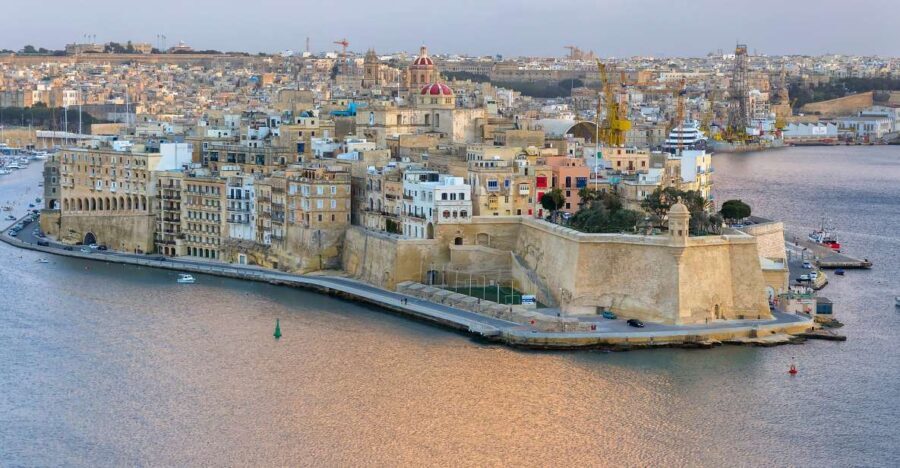 From Sliema: Cruise Around Malta's Harbours & Creeks - Starting in Sliema: finding Ferries 4 and getting good seats